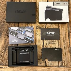 The Ridge Slim Wallet
